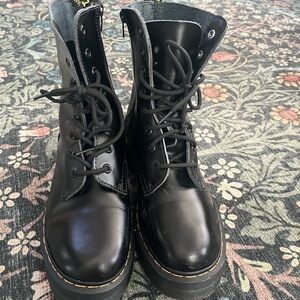 Black Lace-Up Women's Boots